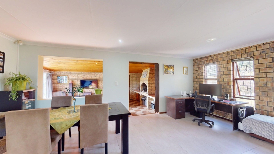 2 Bedroom Property for Sale in Sherwood Eastern Cape